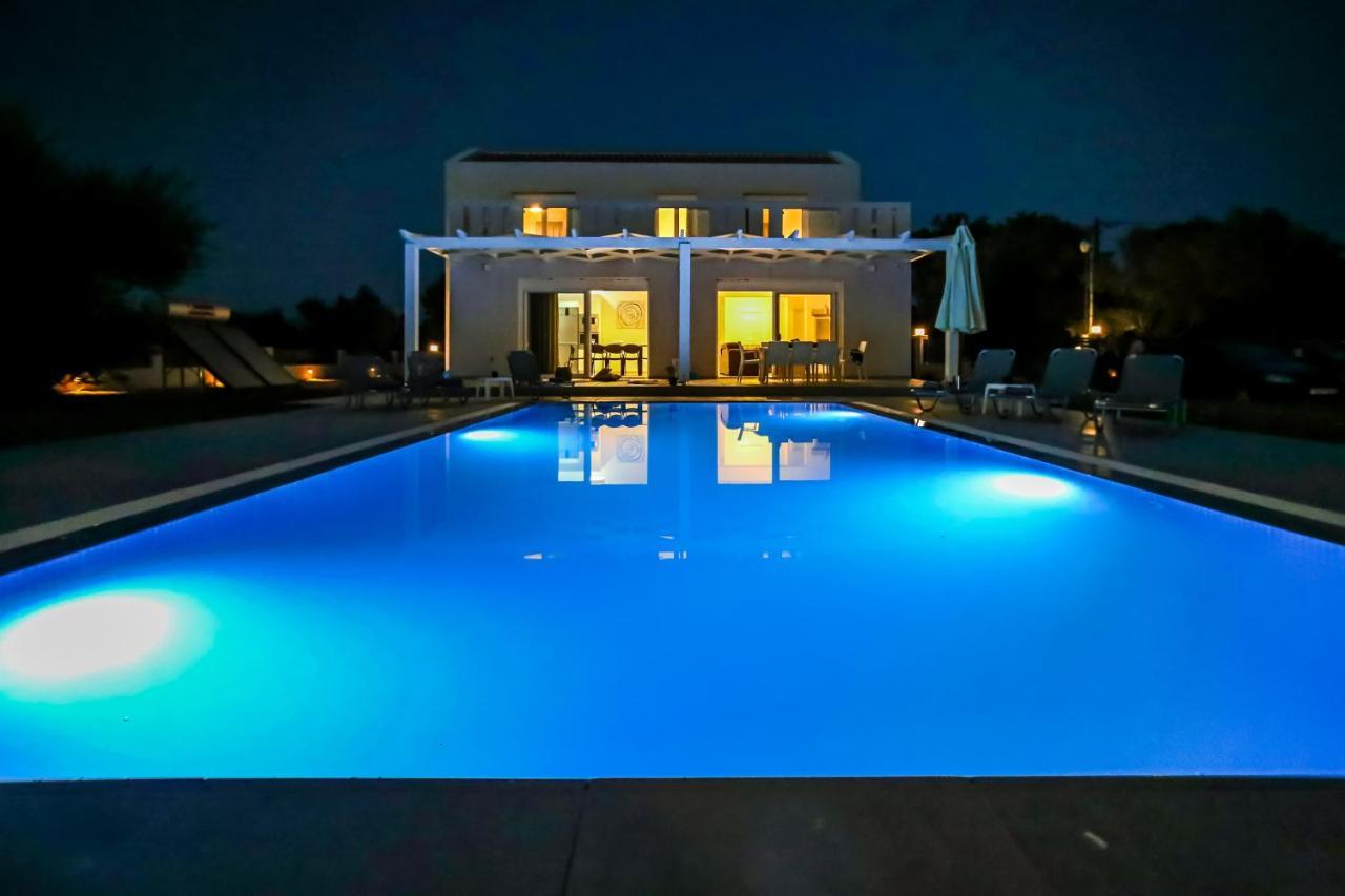 Villa Boviana With Private Swimming Pool Agios Sostis  Luaran gambar