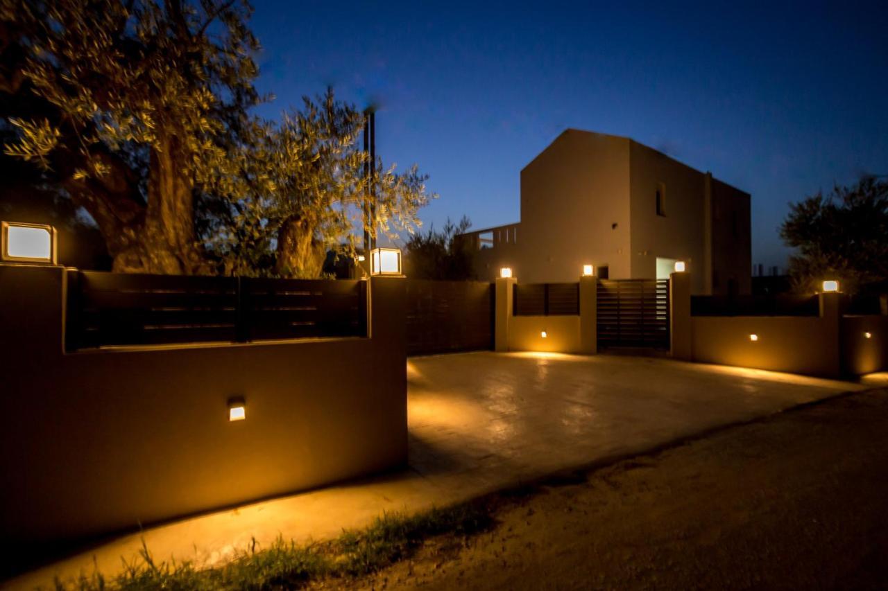 Villa Boviana With Private Swimming Pool Agios Sostis  Luaran gambar