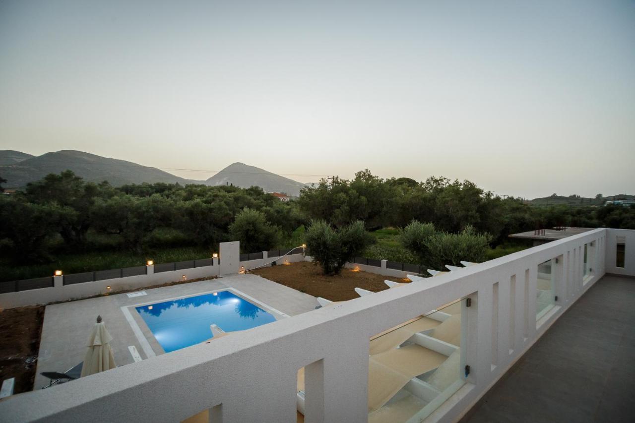 Villa Boviana With Private Swimming Pool Agios Sostis  Luaran gambar